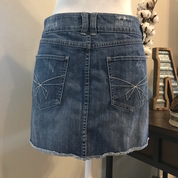 Blue jean skirt - Picture 3 of 4